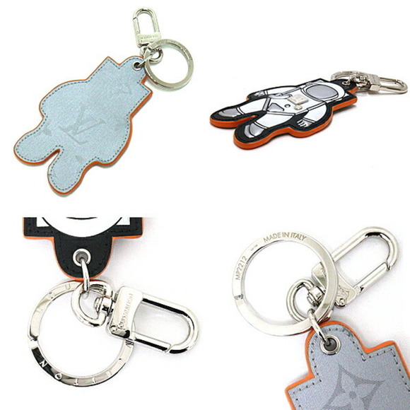 LOUIS VUITTON Louis Vuitton Portocre mascot spaceman key holder charm MP2212 ... - Picture 3 of 3